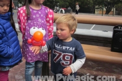 balloon-elmo-bracelet-by-balloon-artist-Perry-Yan-www.Pymagic.com_
